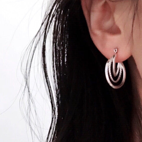 SILVER MULTI HOOP EARRINGS