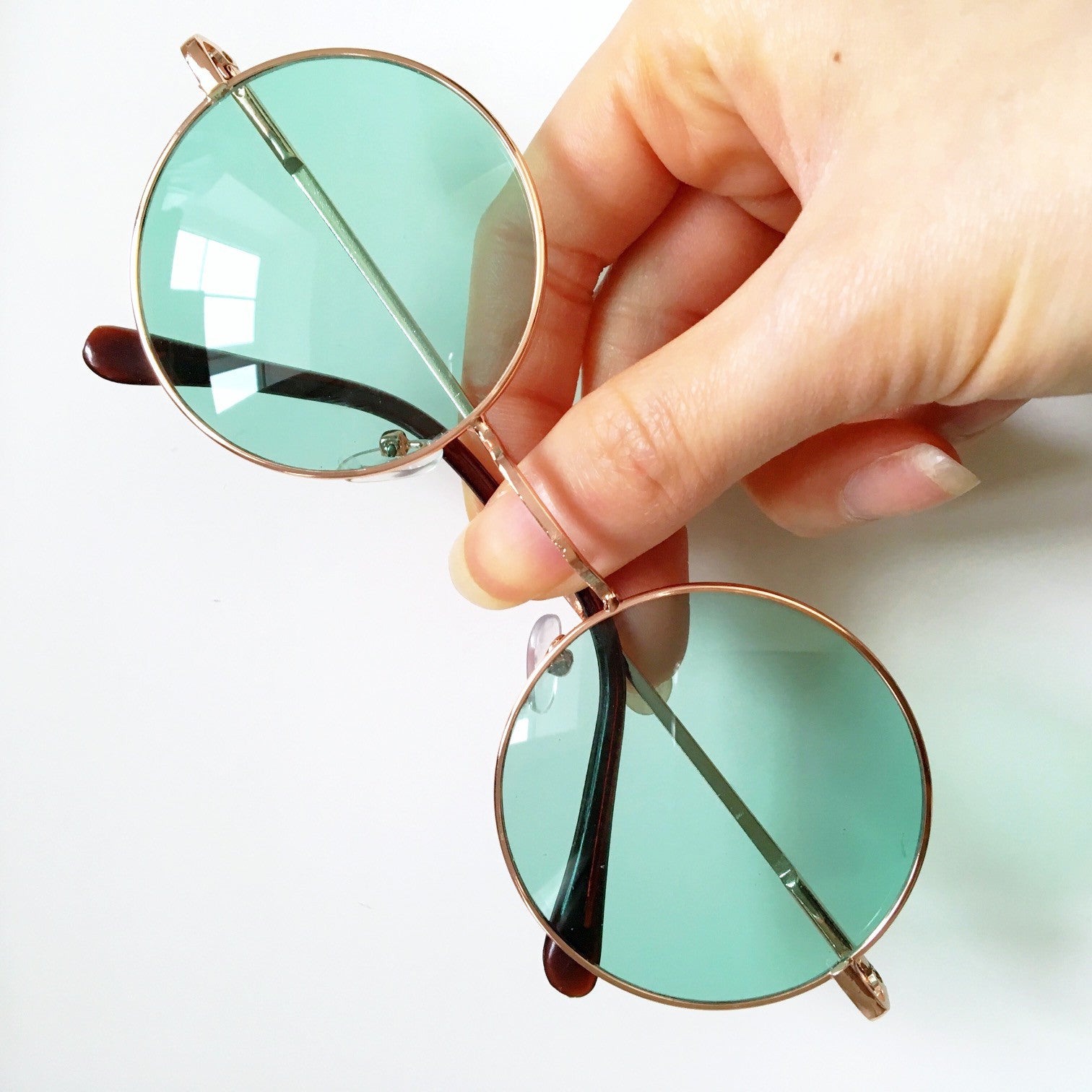 ROUND RETRO SUNGLASSES