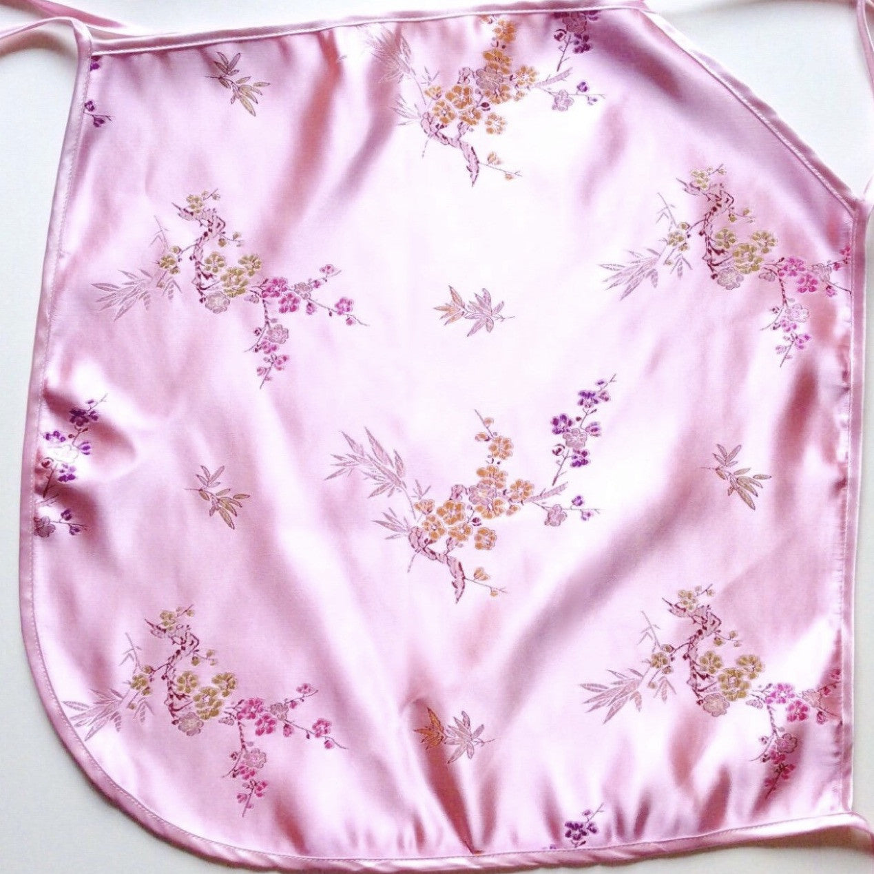 FLORAL SILKY TOP