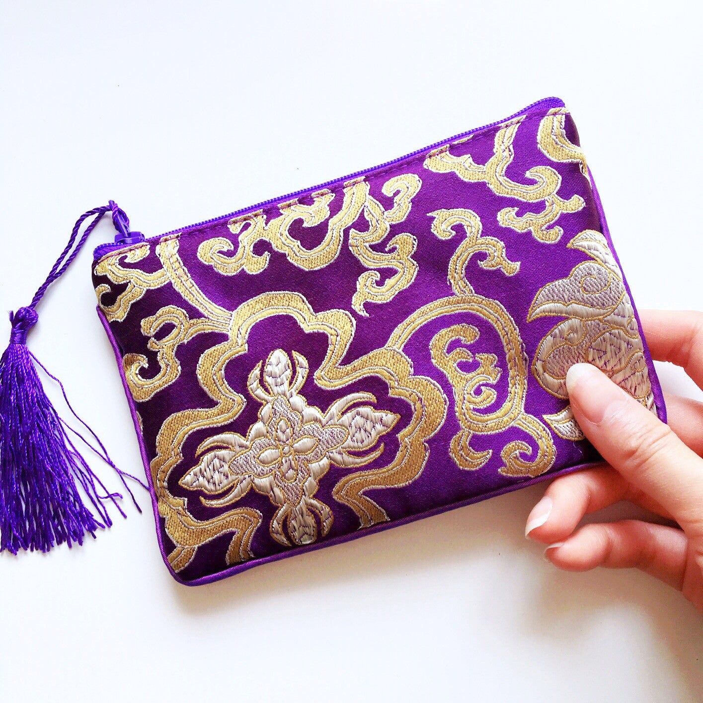 TRIBAL FLORAL EMBROIDERED SILKY PURSE BAG