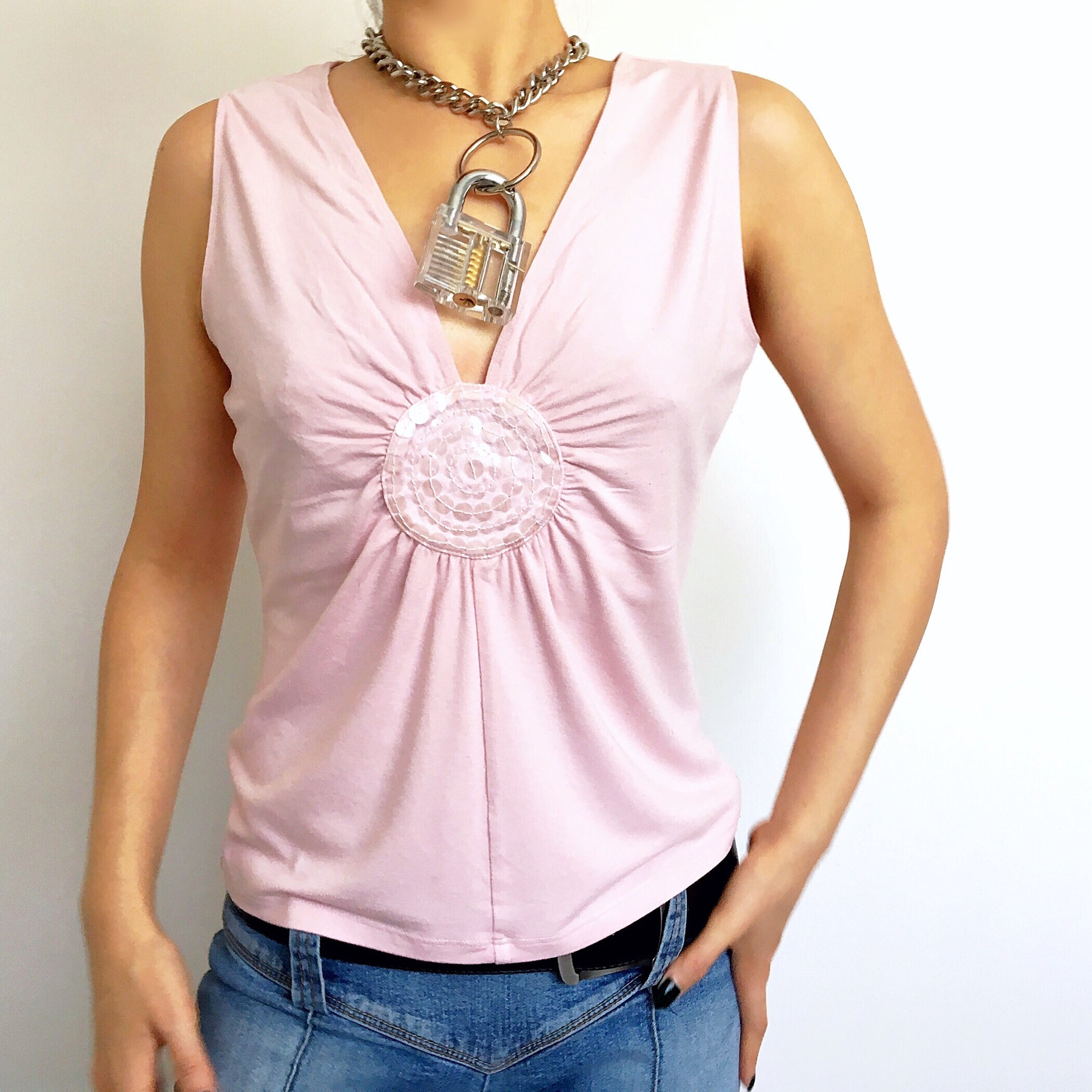 VINTAGE 90S Y2K KATE V NECK VEST TOP