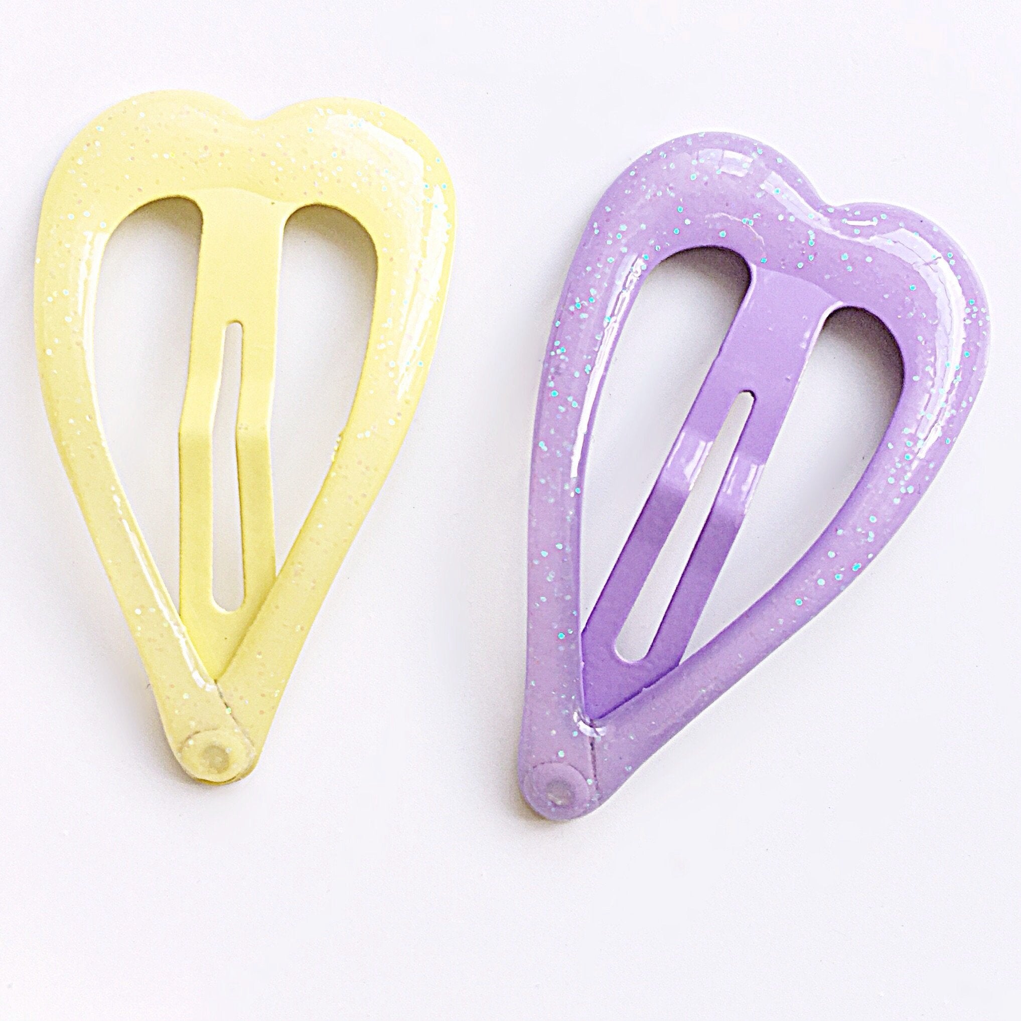 SLIM HEART PASTEL 90S Y2K HAIR CLIPS