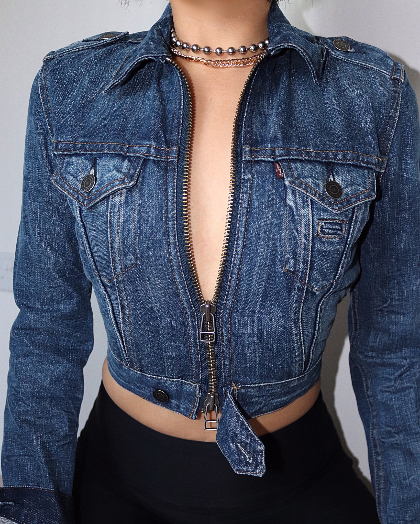 90S VINTAGE LEVIS DENIM CROP ZIPPER JACKET TOP