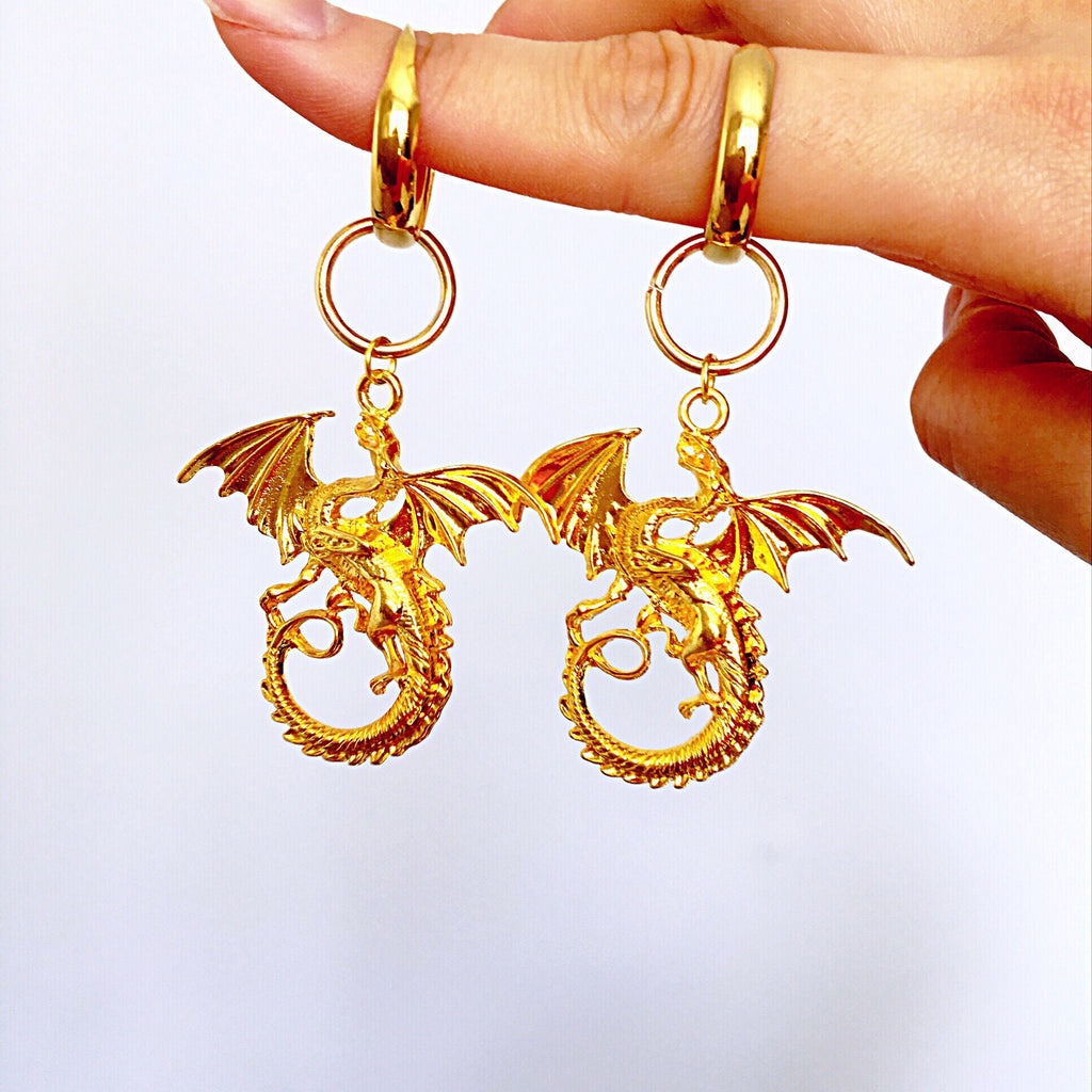 Y2K 2000S 90S STYLE GOLD LARGE DRAGON LARGE HOOP EARRINGS