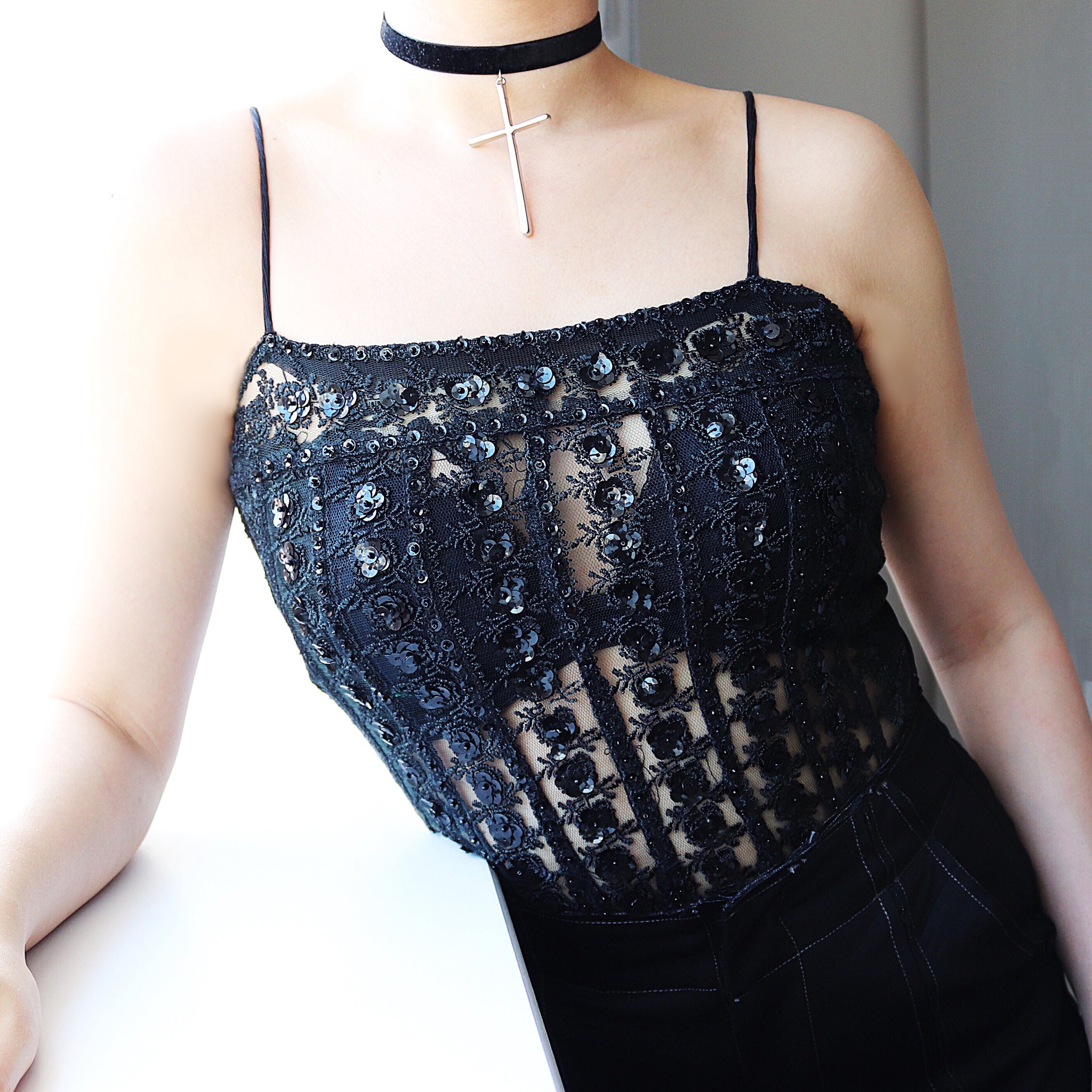 FLORAL BEADED MESH VEST TOP
