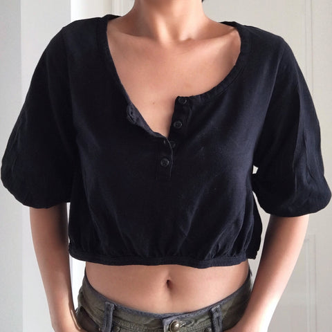 VINTAGE PUFF SLEEVES CROP TOP