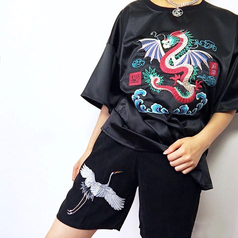 UNISEX DRAGON EMBROIDERED TEE TOP