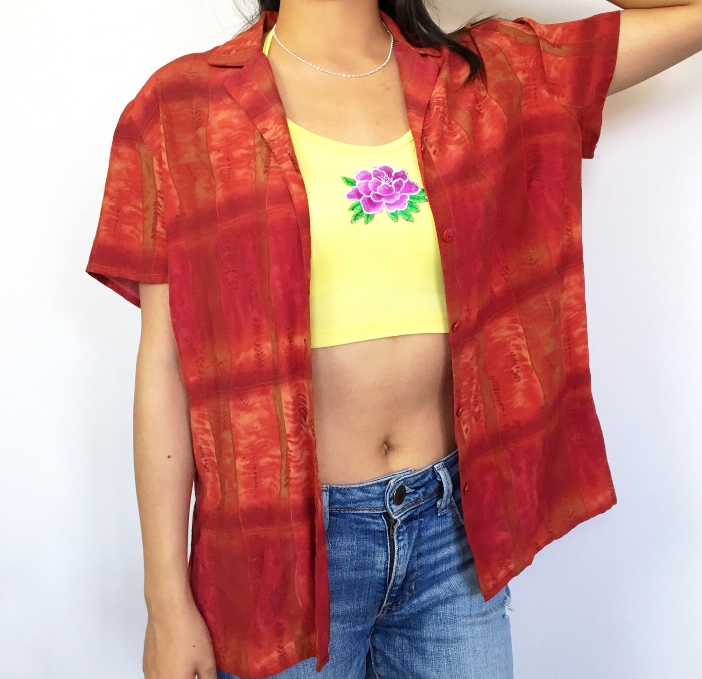 LILY FLORAL STRETCHY HALTER NECK TIES CROP TOP