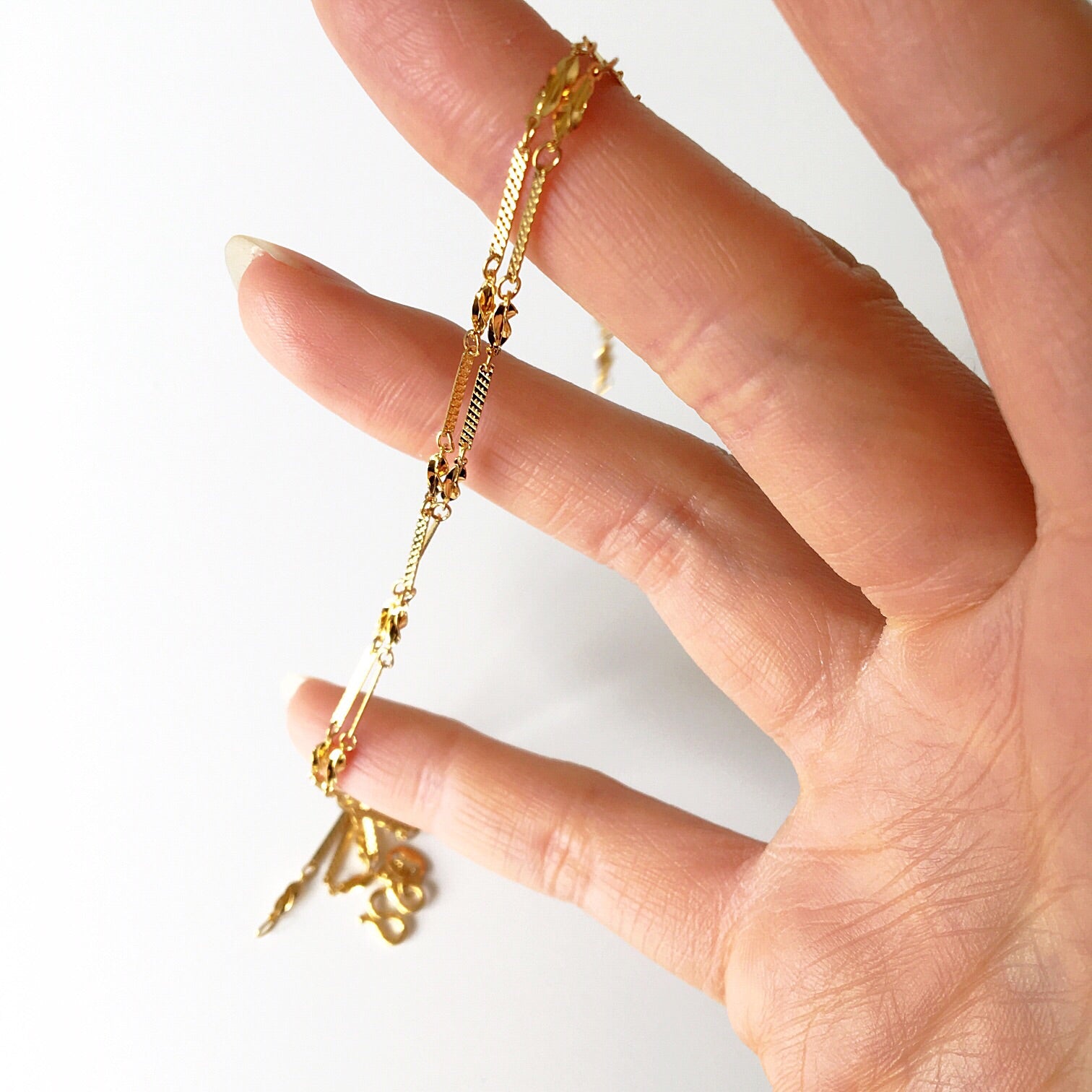 LONG BAR CHAIN NECKLACE
