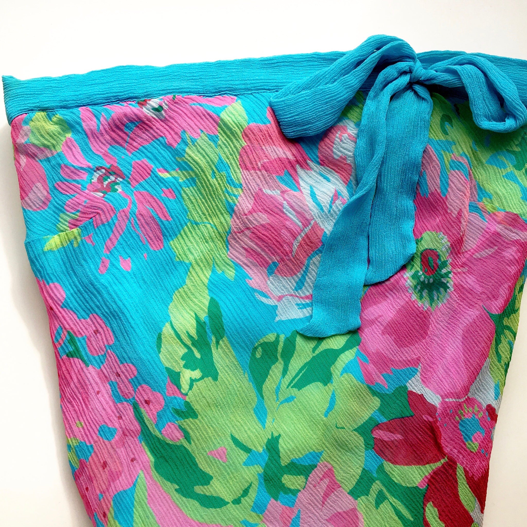 90S 00 Y2K BLUE SILK FLORAL TUBE TOP