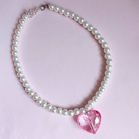 LARGE HEART PEARL NECKLACE