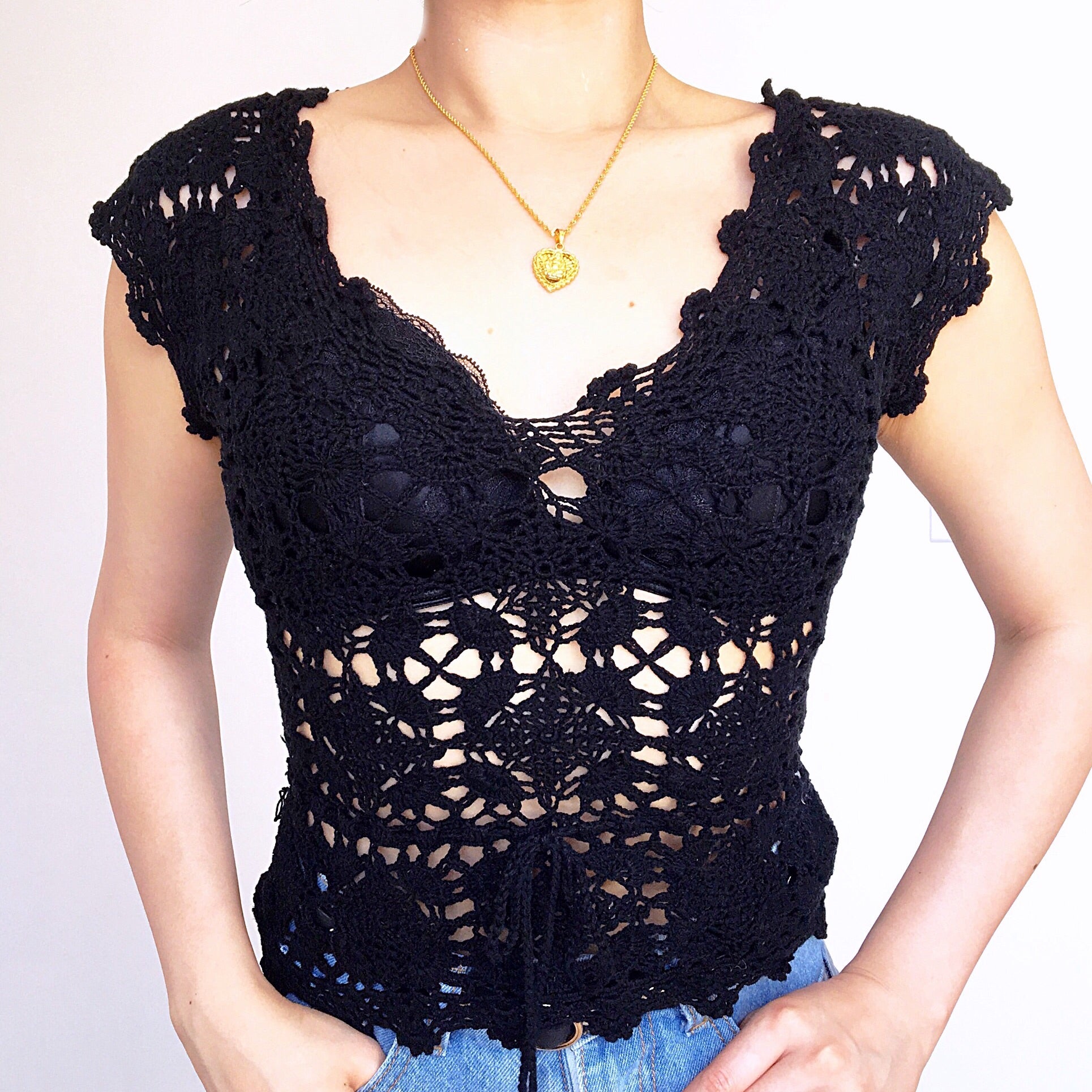 CROCHET KNIT V NECK VEST TOP