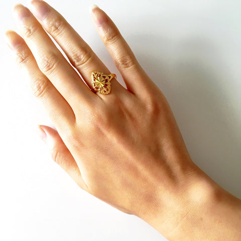 FLORAL RING