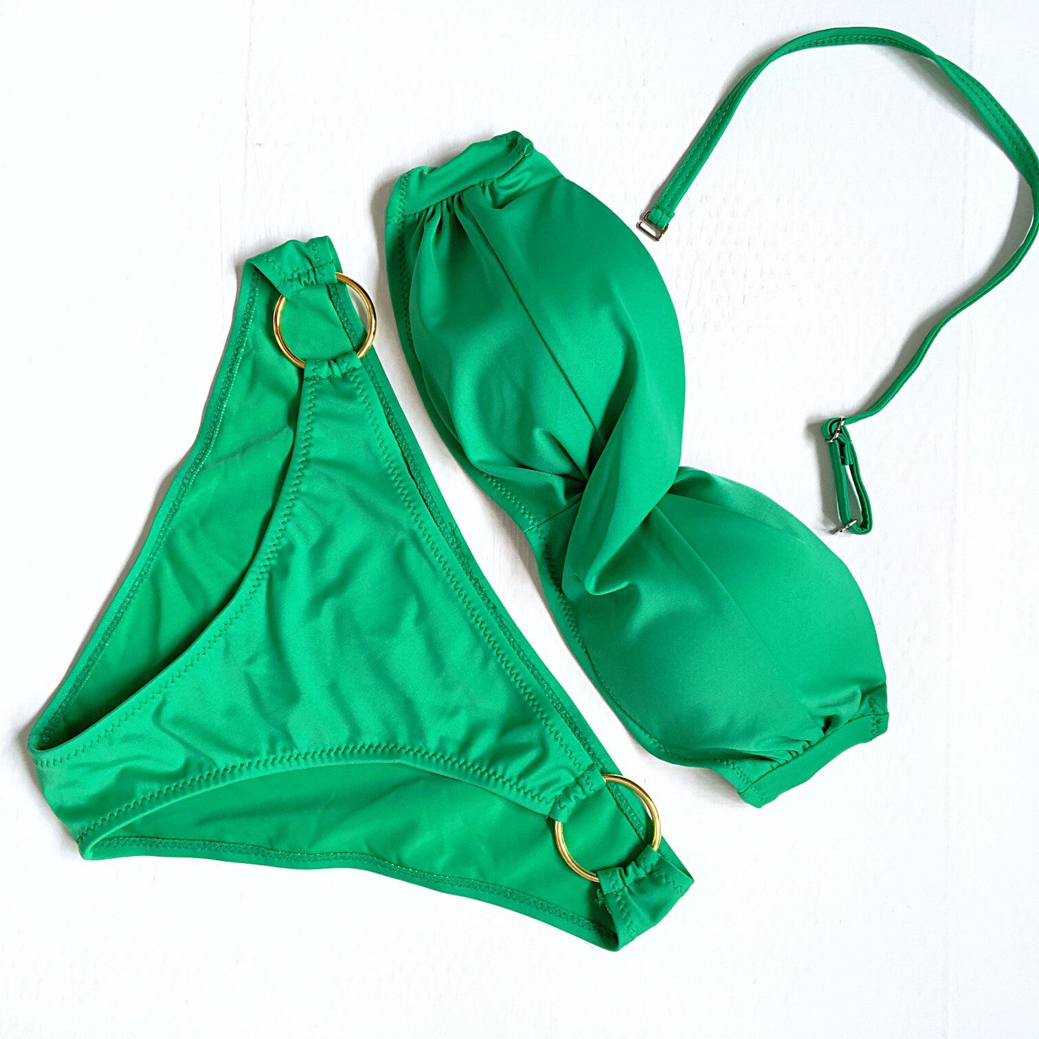 TWISTED FRONT BANDEAU BIKINI SET