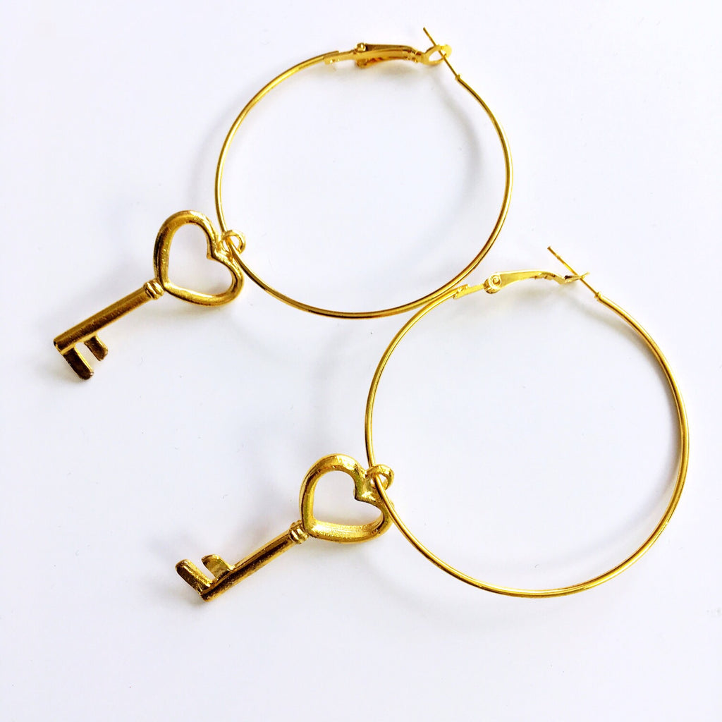 HEART KEY HOOP EARRINGS