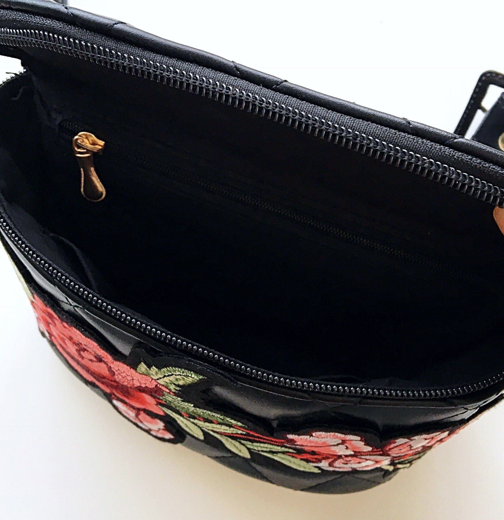 BLACK FAUX LEATHER QUILTED FLORAL BELT BAG