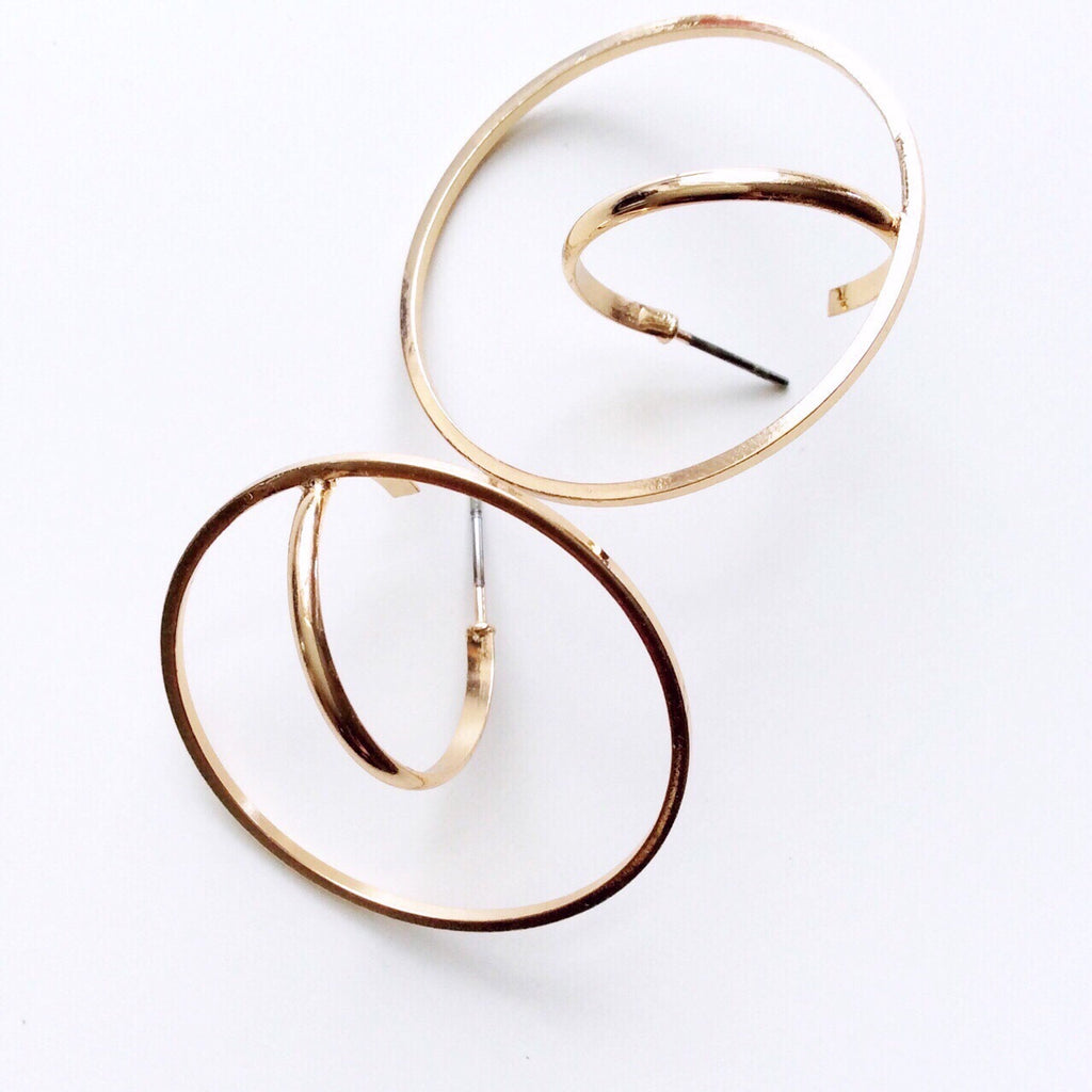 PLANET SPACE INSPIRED EARRINGS