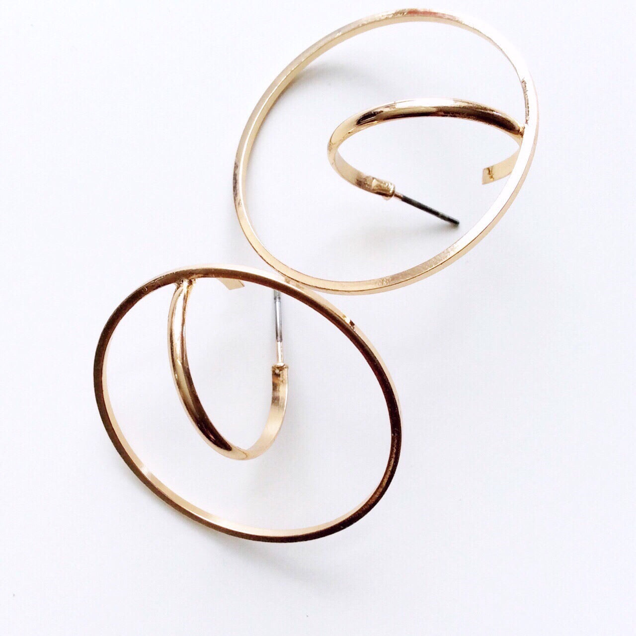 PLANET SPACE INSPIRED EARRINGS