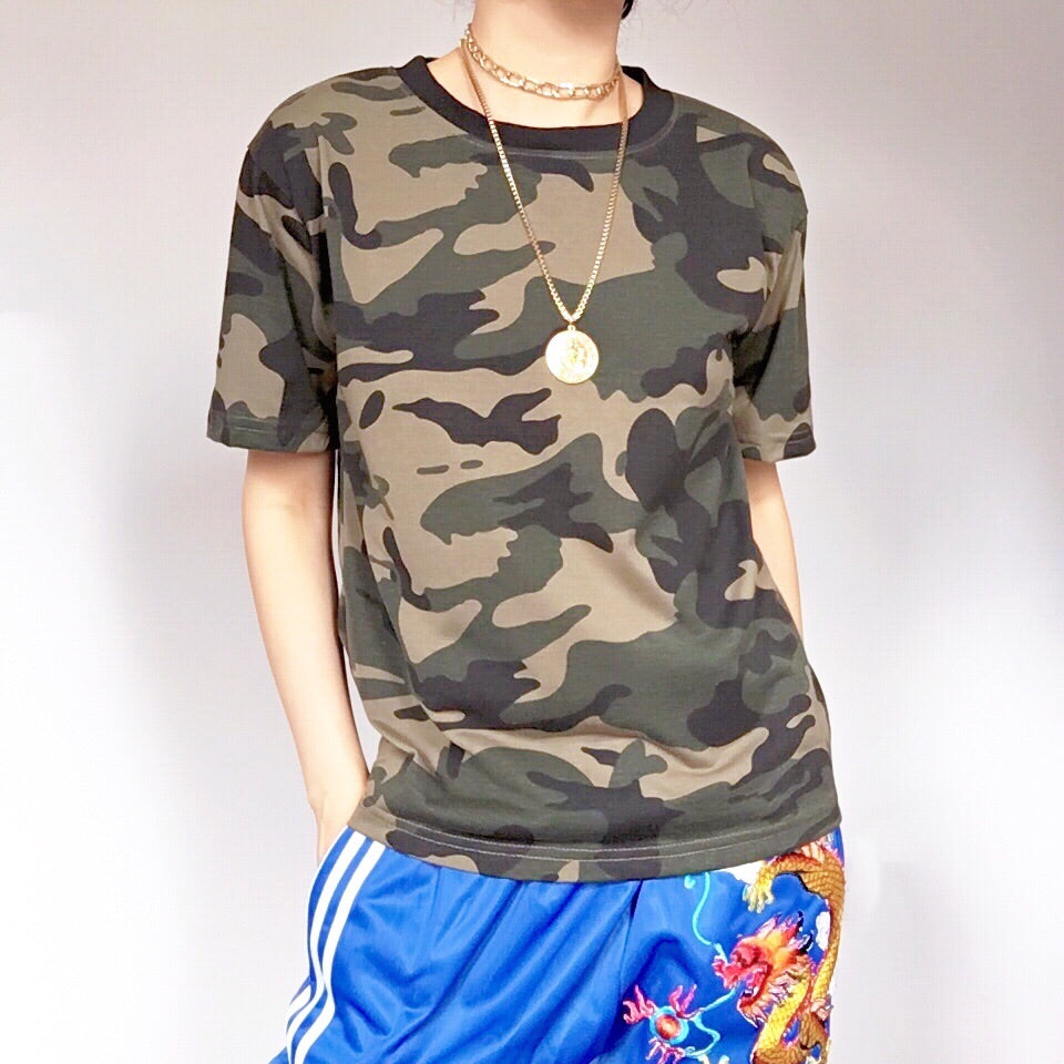 CAMO PRINT TEE TOP