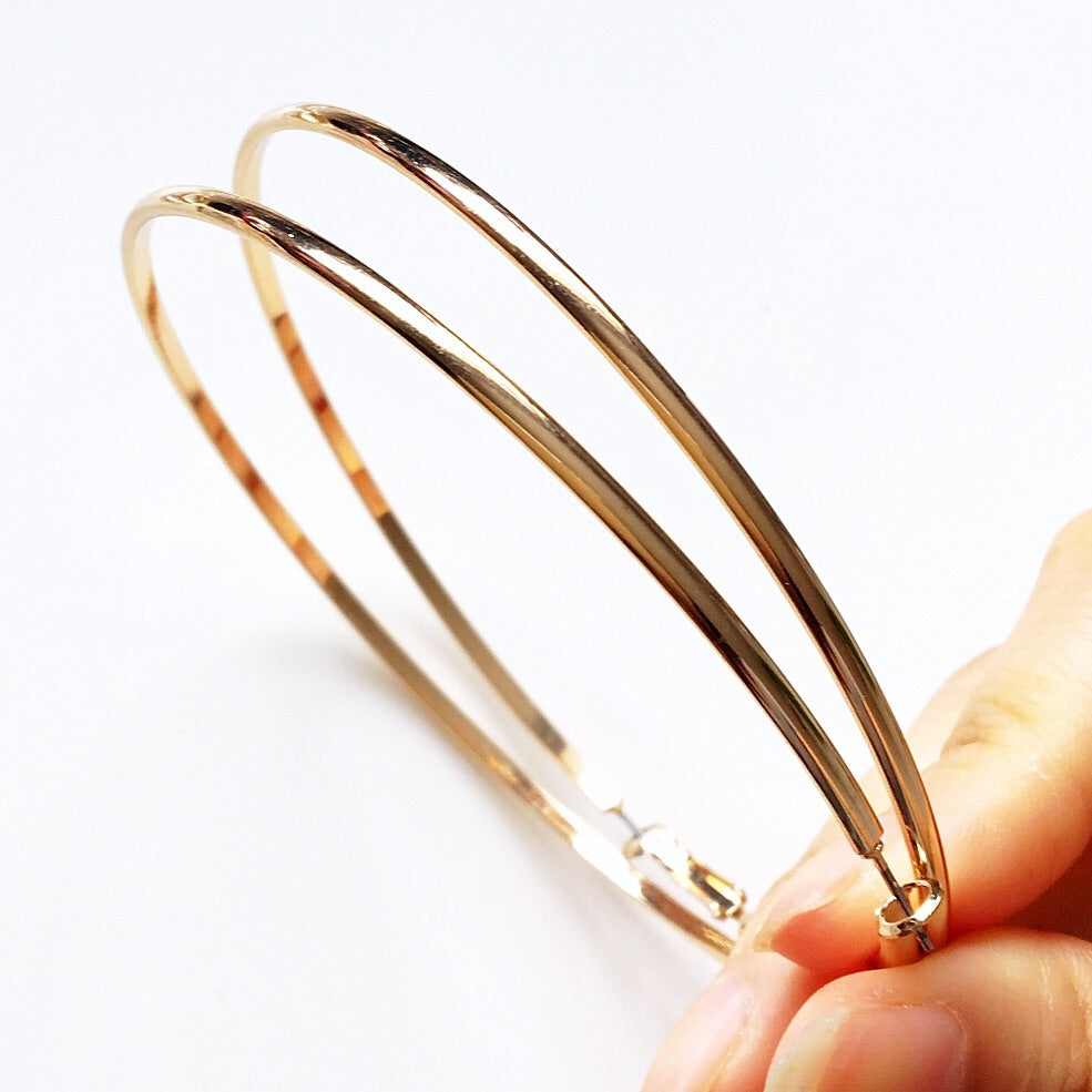 LARGE HOOP EARRINGS