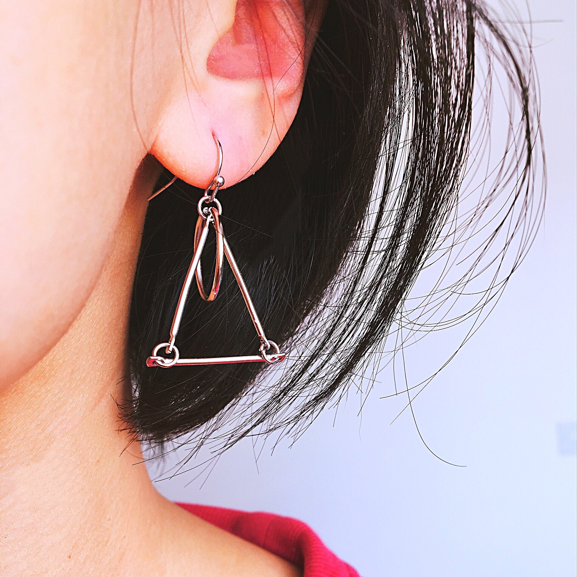 TRIANGLE RING EARRINGS