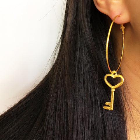 HEART KEY HOOP EARRINGS