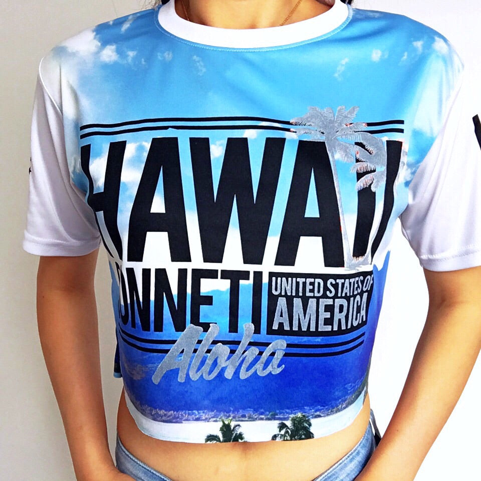 HAWAII SKY PALM TREES CROP TEE TOP