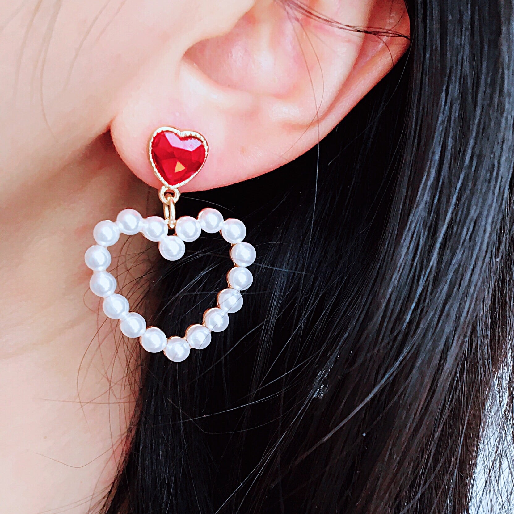 RED DIAMANTÉ FAUX PEARL HEART EARRINGS
