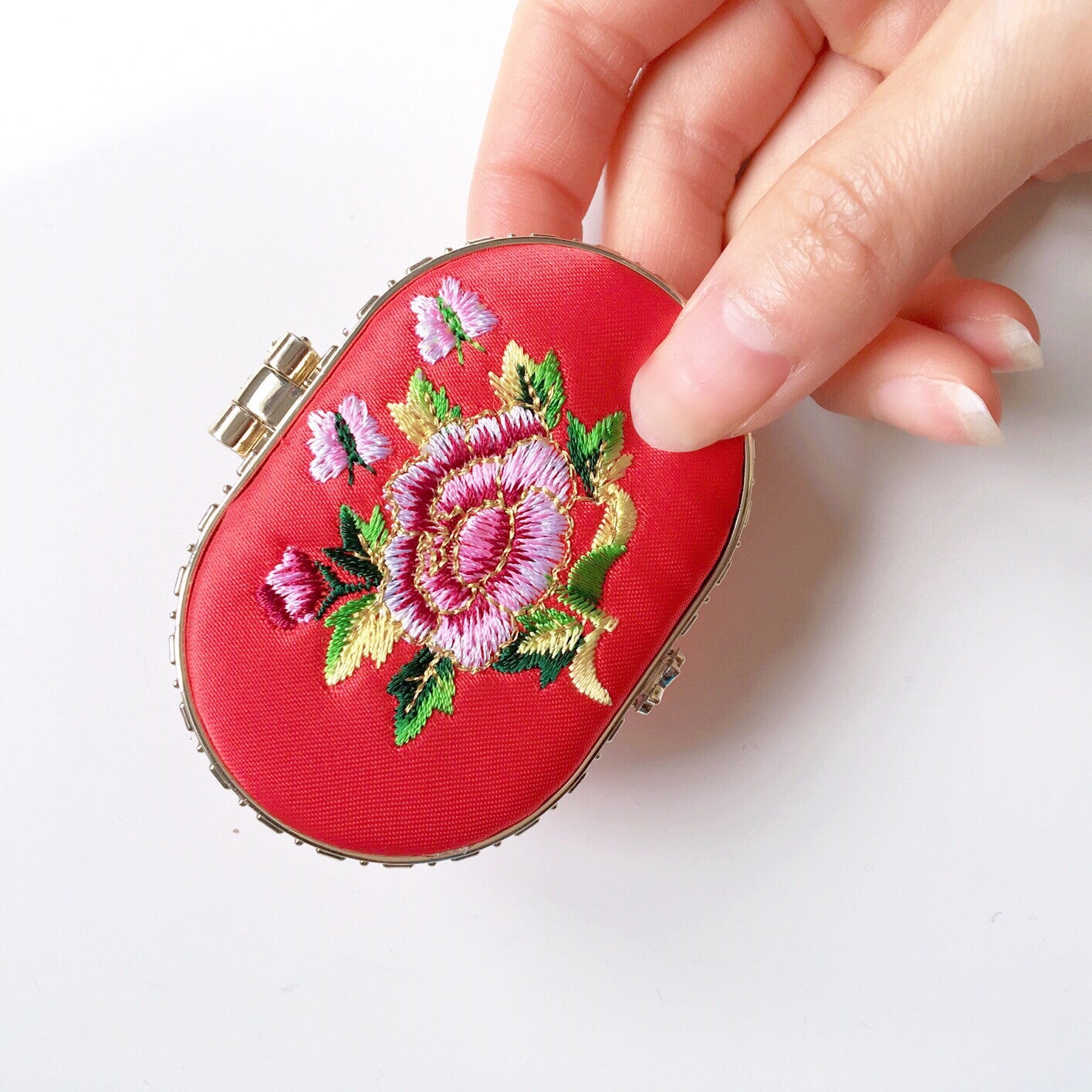 OVAL FLORAL EMBROIDERED SILKY PORTABLE MIRROR