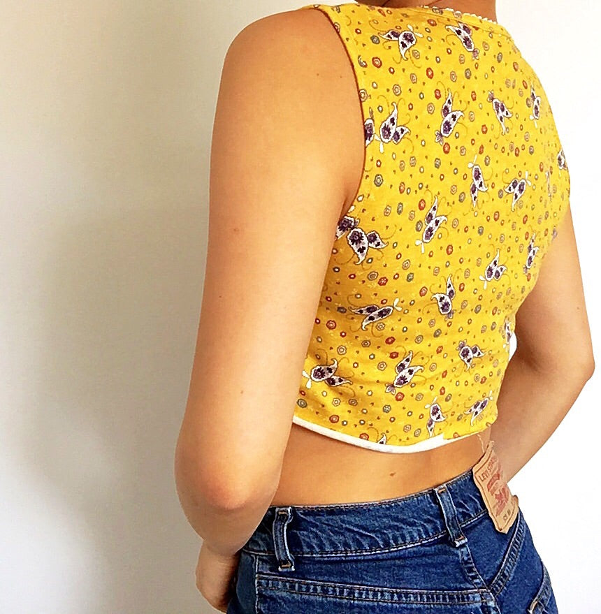 VINTAGE 90s FLORAL PRINT SCALLOP EDGE NECK CROP VEST TOP